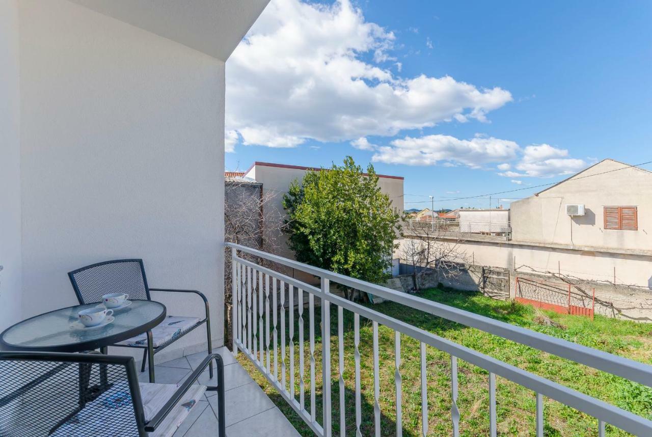 Apartments Danica Pirovac Ngoại thất bức ảnh
